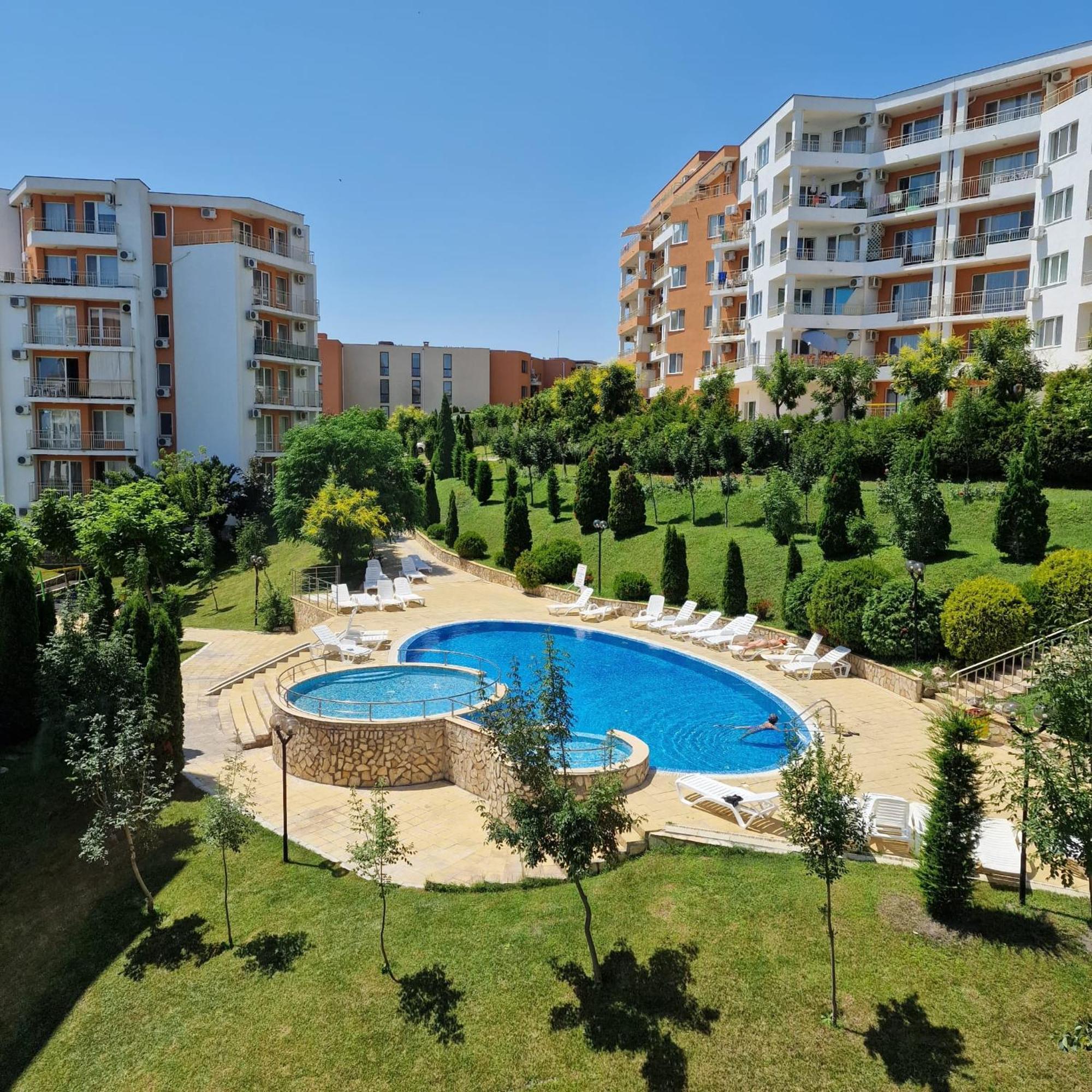 Grand Resort - Imperial Crown Fort Club - Prestige Apartments Еленіте Номер фото