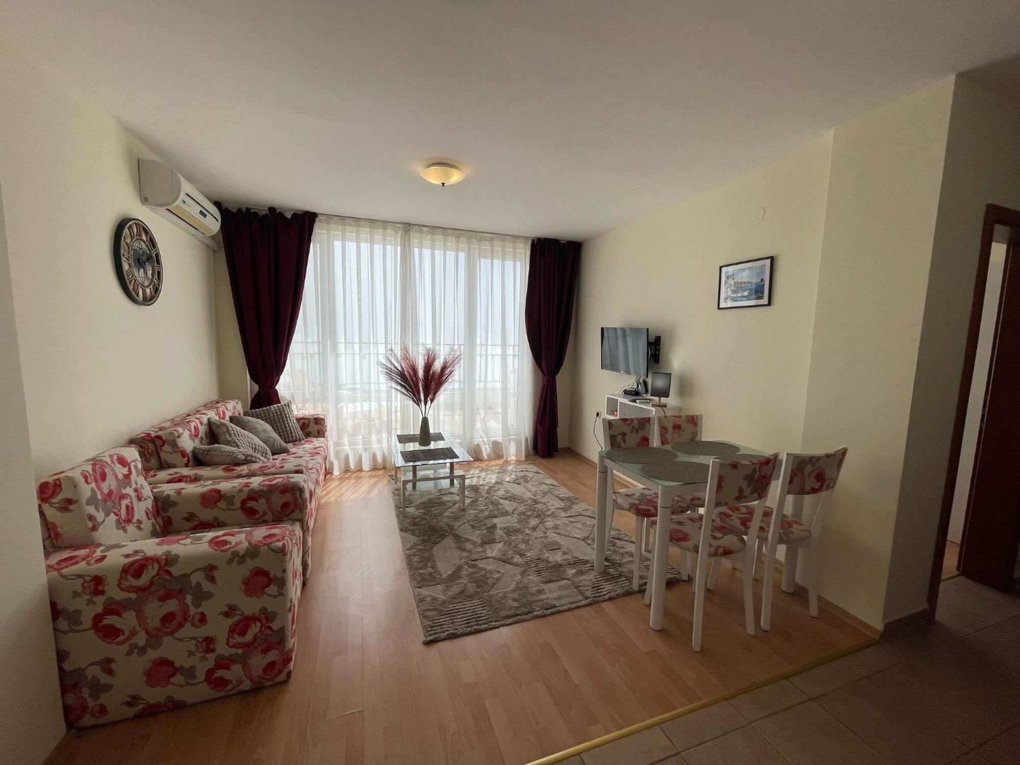 Grand Resort - Imperial Crown Fort Club - Prestige Apartments Еленіте Номер фото